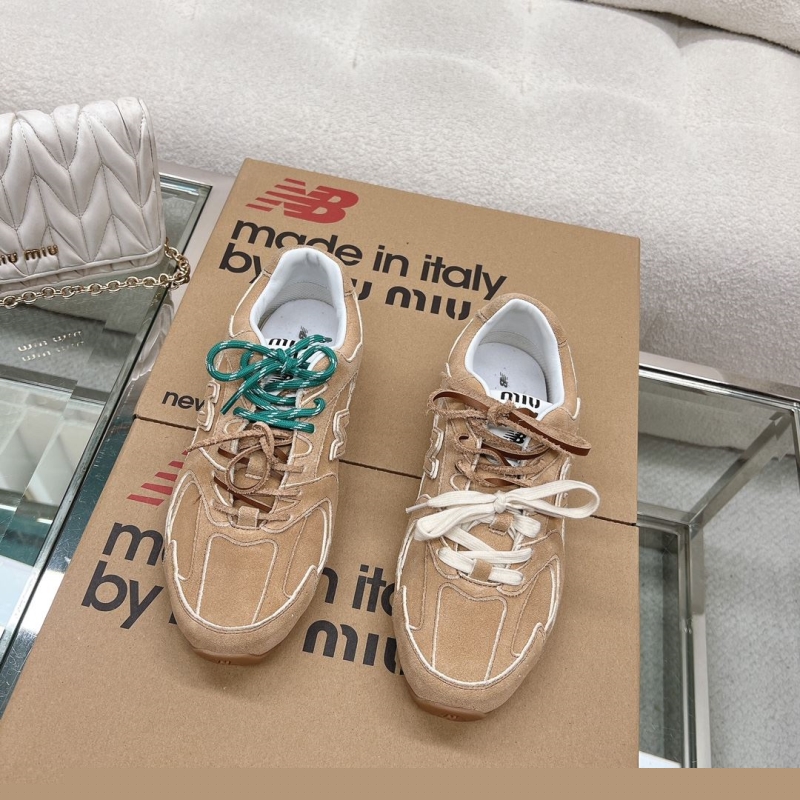 Miu Miu Casual Shoes